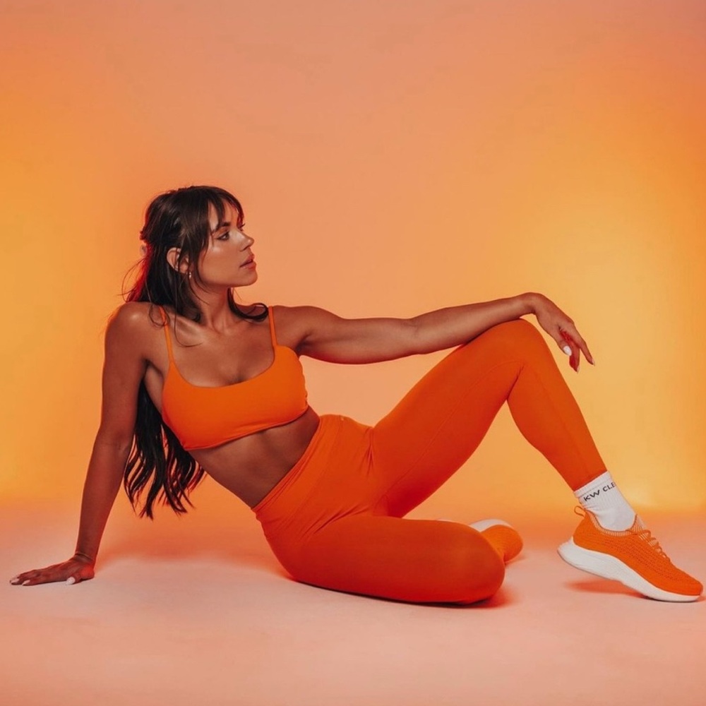 KW x Cleo Harper Form Leggings - vermillion